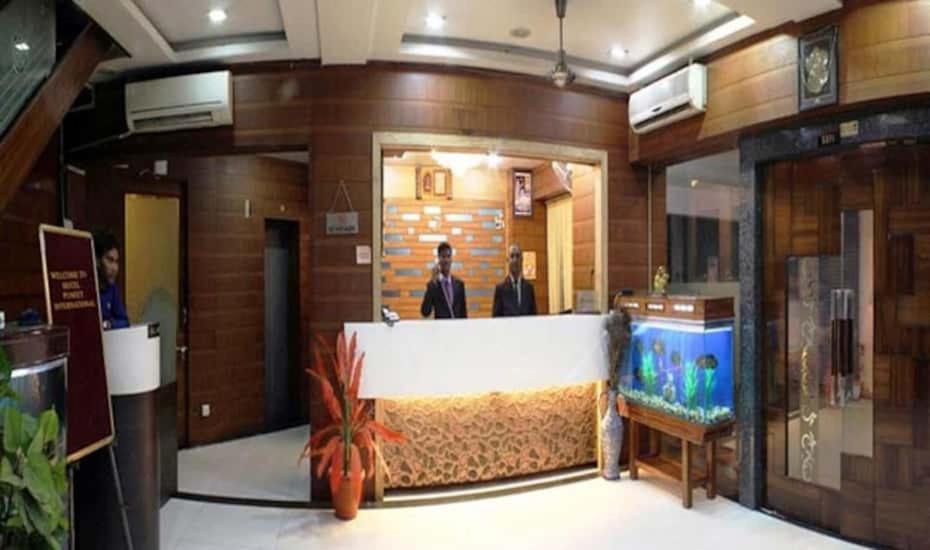 Hotel Puneet International Rāipur Exterior foto