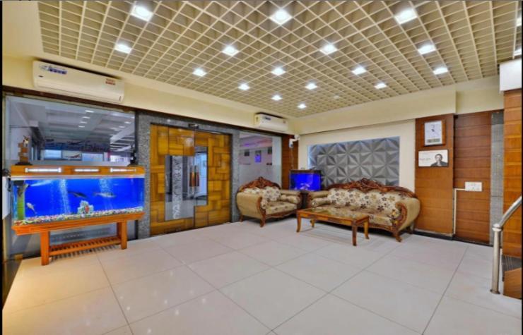 Hotel Puneet International Rāipur Exterior foto